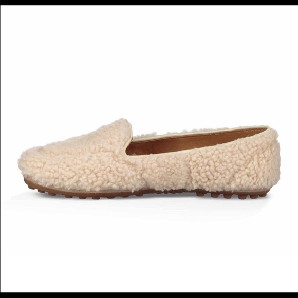 UGG HAILEY FLUFF SHEARLING SLIPPER, Size 9 - Picture 3 of 8